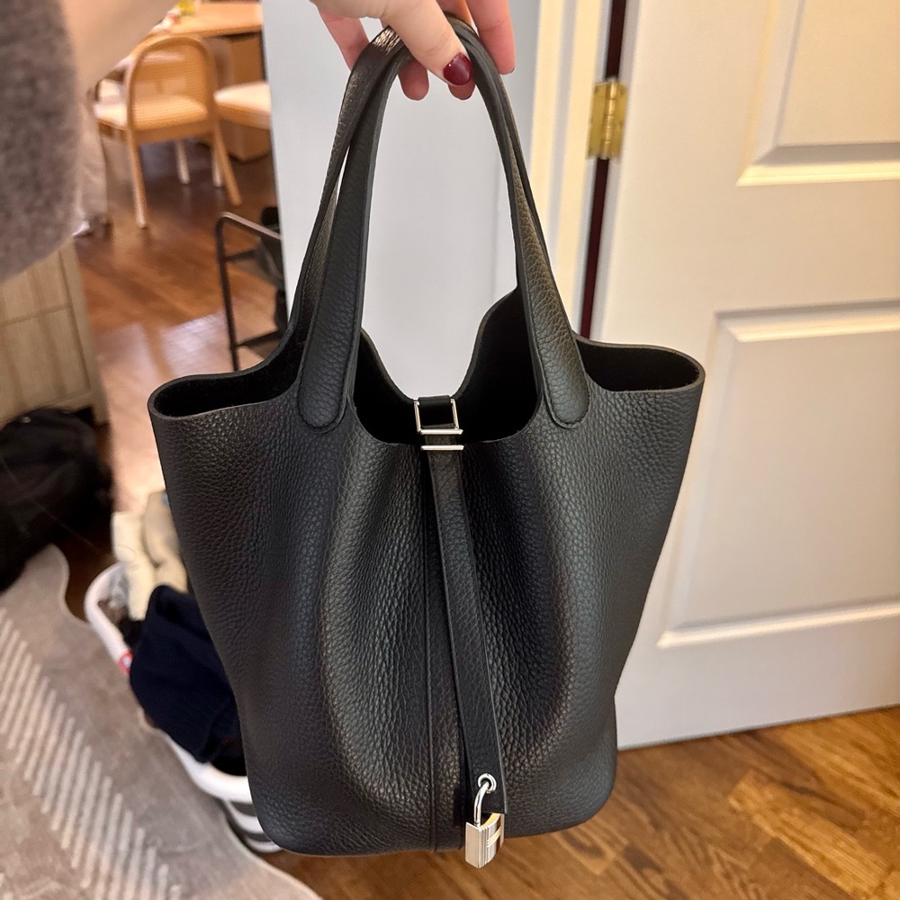 Hermes Black Picotin 22